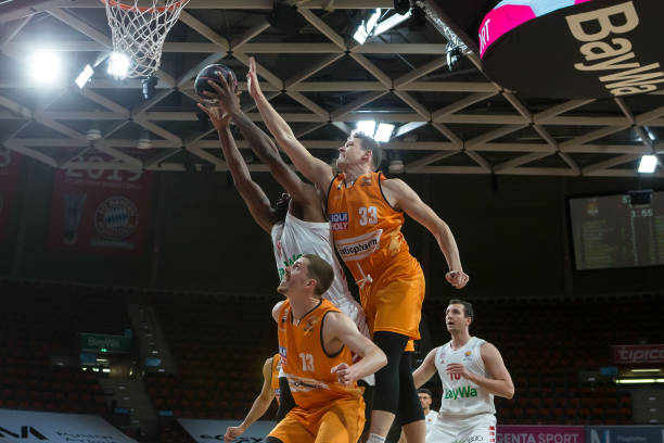 成为捍卫德 成为捍卫德