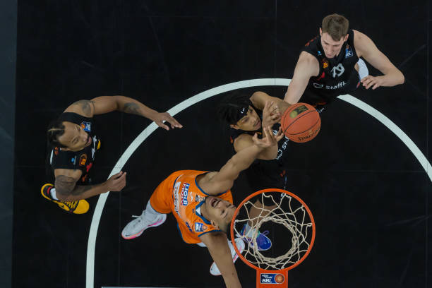 守门员的职 守门员的职