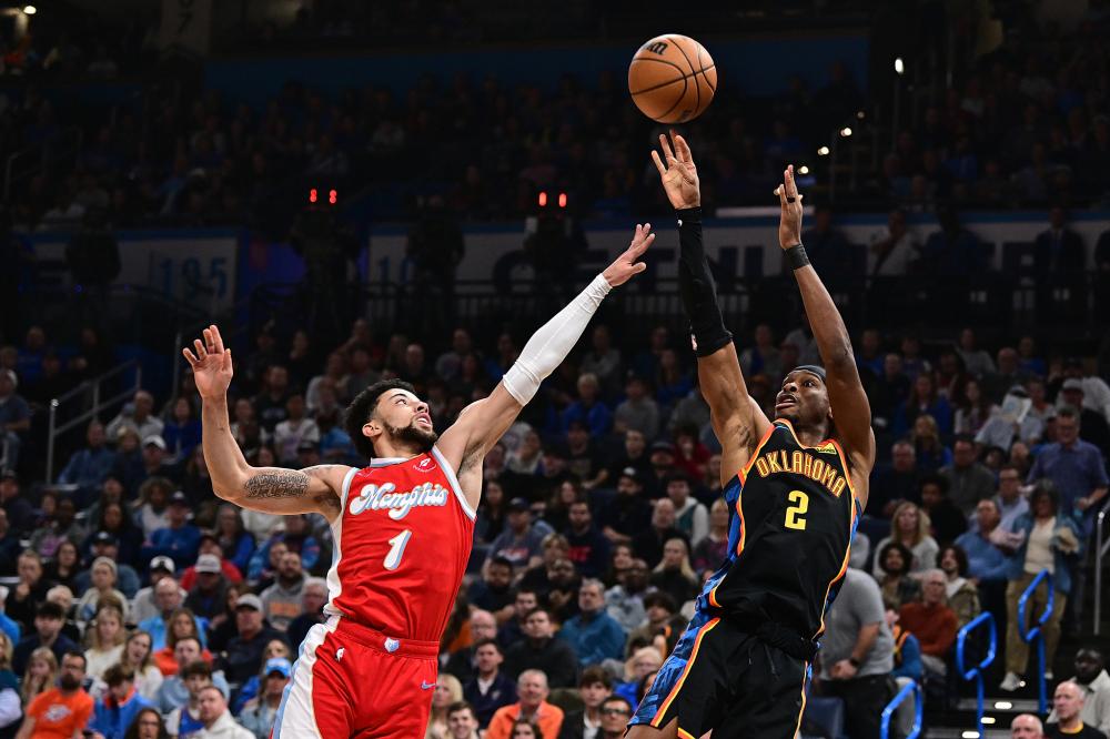 第三人更是 第三人更是